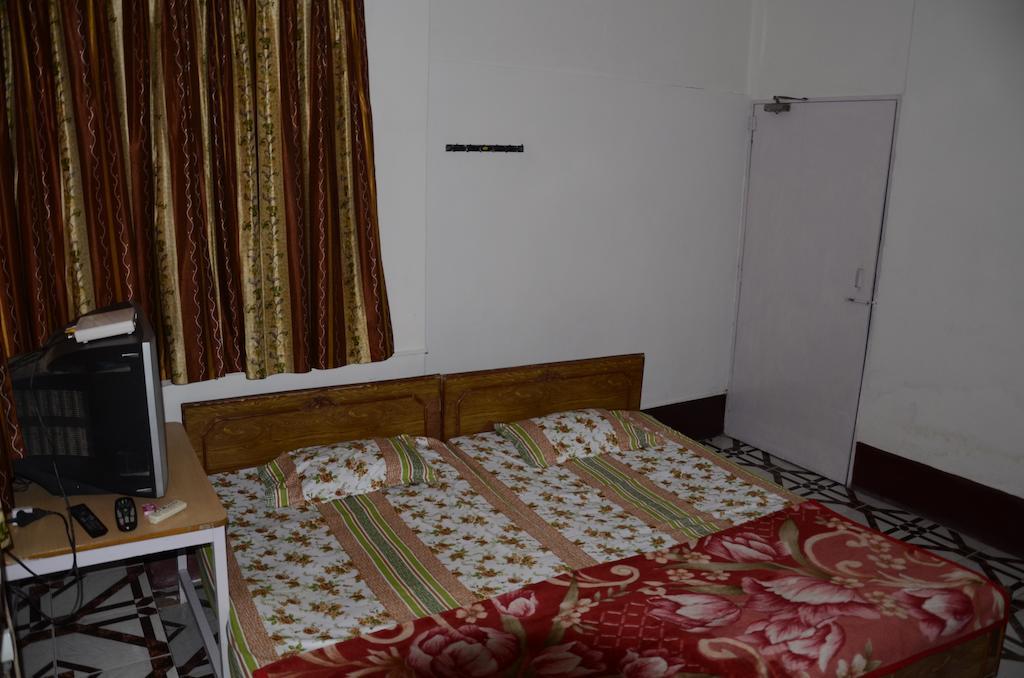 Kim Lawn Guest House Kalkutta Kültér fotó