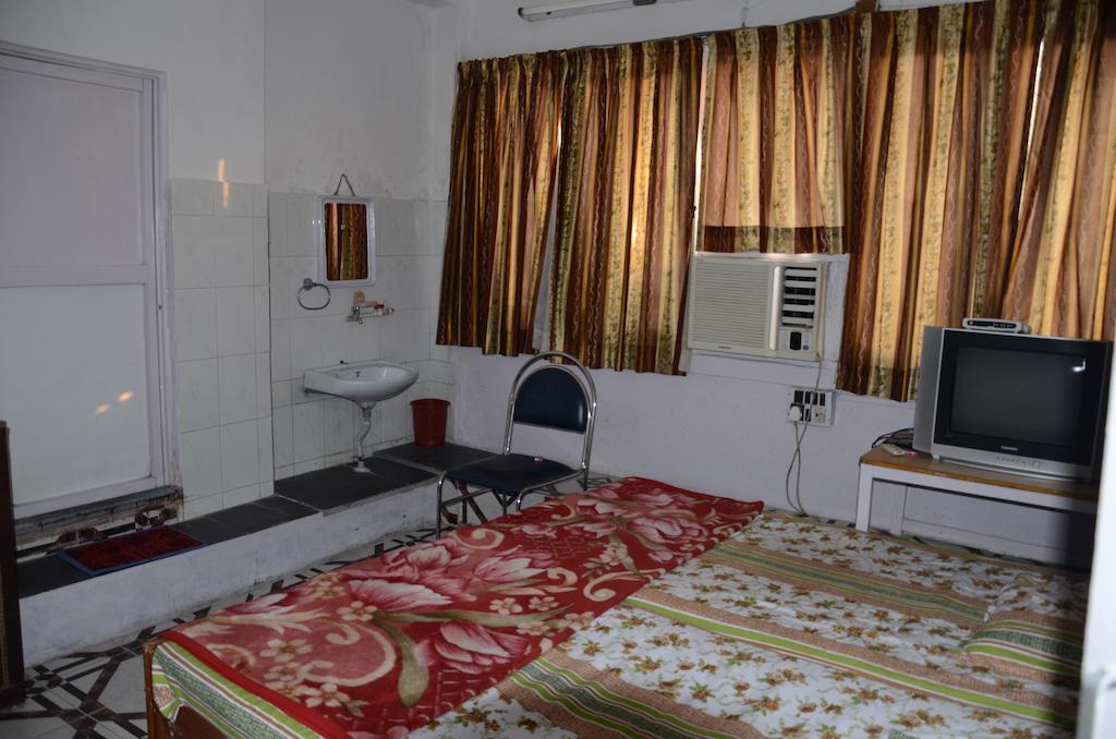 Kim Lawn Guest House Kalkutta Kültér fotó