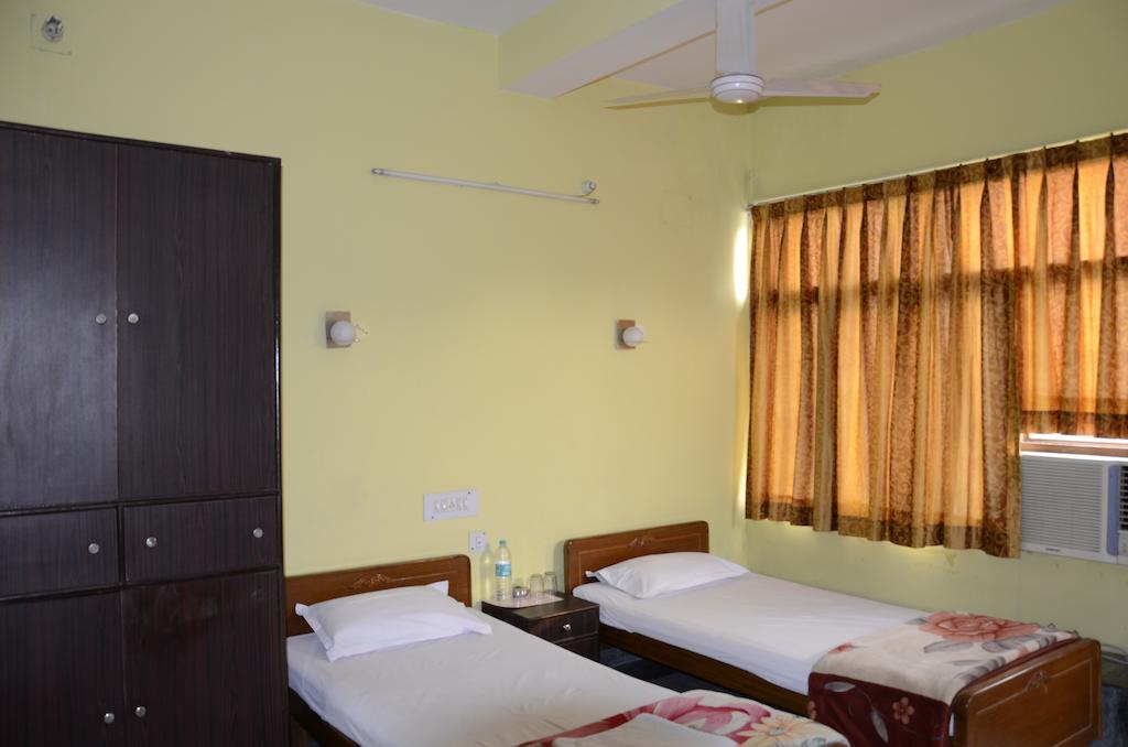 Kim Lawn Guest House Kalkutta Kültér fotó